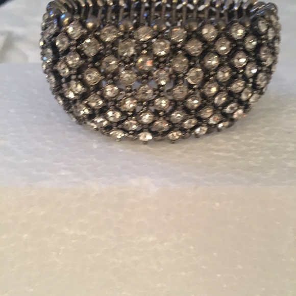 🆕Rhinestone Bracelet & Fleur de lis Necklace - Picture 3 of 4